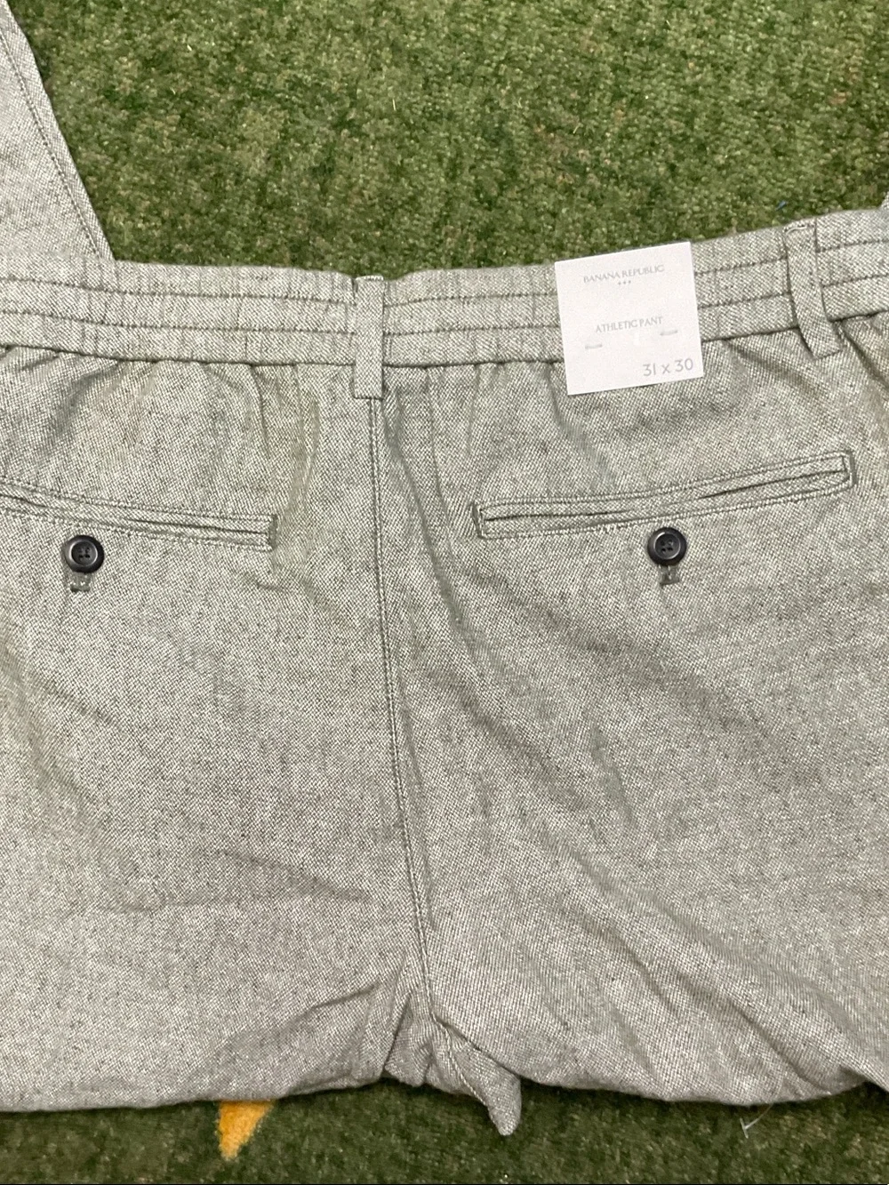 Banana Republic Men's Athletic Pants - Olive